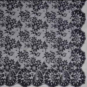 mantilla negra mujer