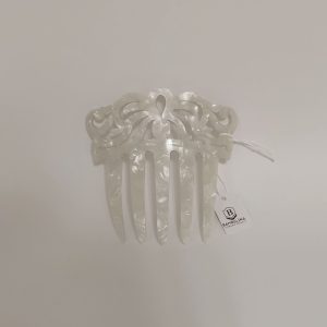 peina concha mantilla mujer pelo cabeza