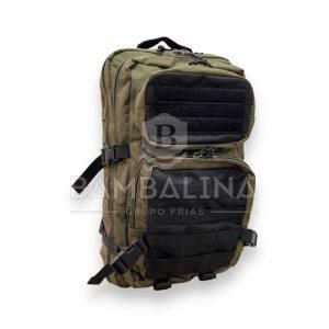 Mochila verde negra